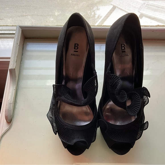 Bakers Shoes - Bakers Black Stilettos